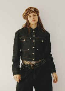 Maryne Esteban — Reverse